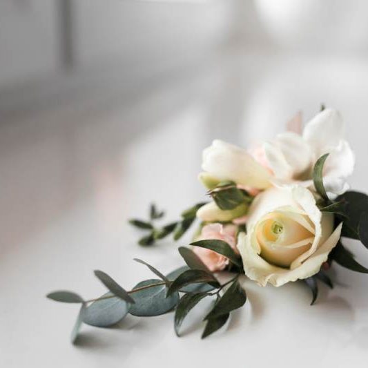 white-roses